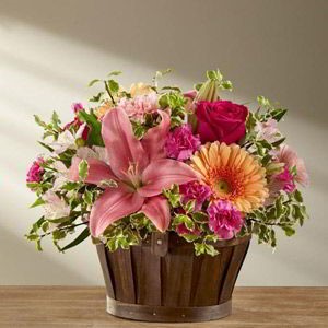 Basking Ridge Florist | Lily Basket